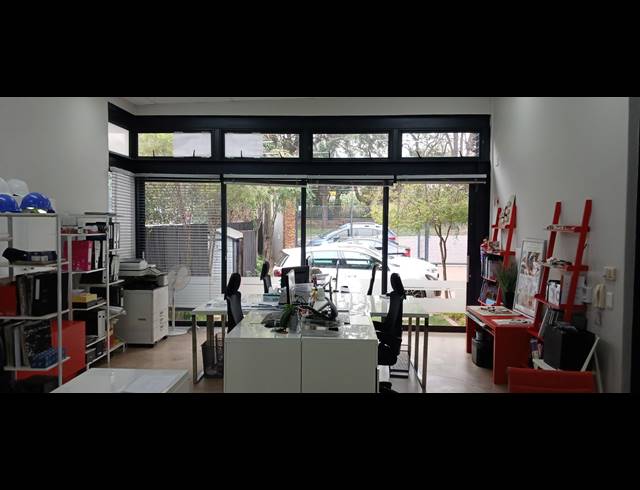 62M² OFFICE TO LET IN PARKWOOD